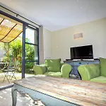 2 Bedroom Awesome In St-laurent-de-la-cabr